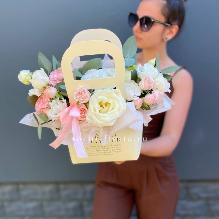 Цветочная сумочка "Рафаэль" в Ангарске