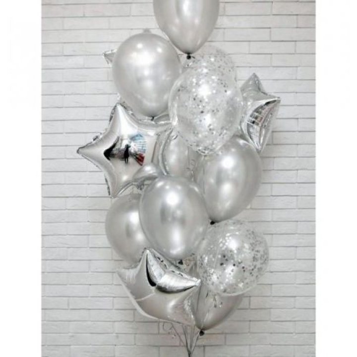 Фонтан шаров "Сильвер мун" в Ангарске