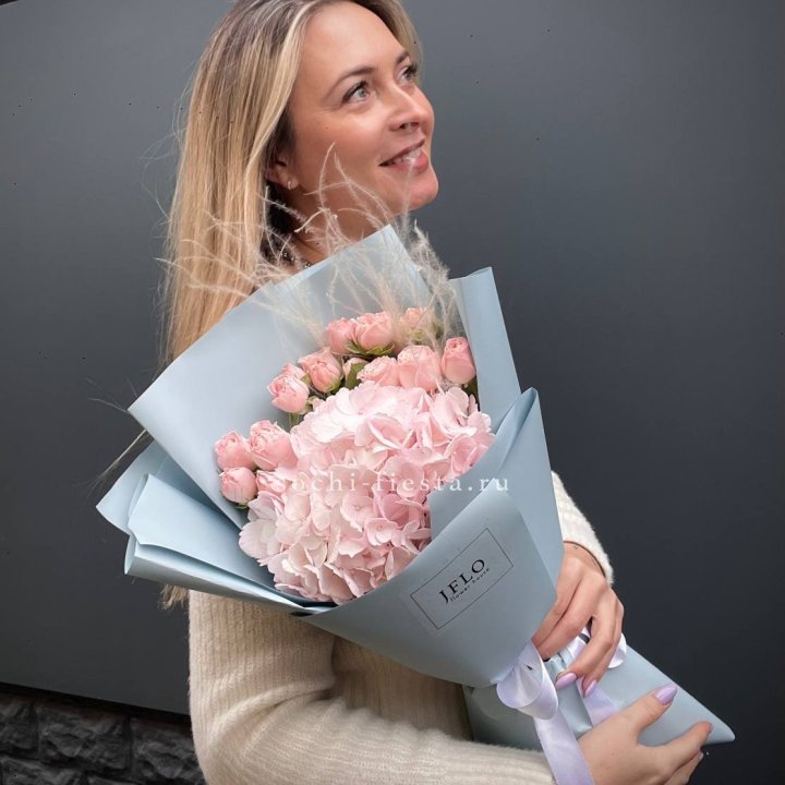 Гортензия  "Жасмин" в Ангарске