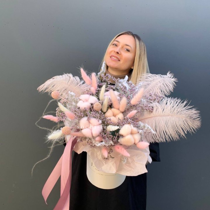 Авторский бокс с сухоцветами в Ангарске