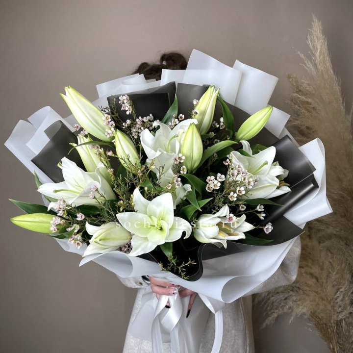 Букет лилий Снежная королева в Ангарске