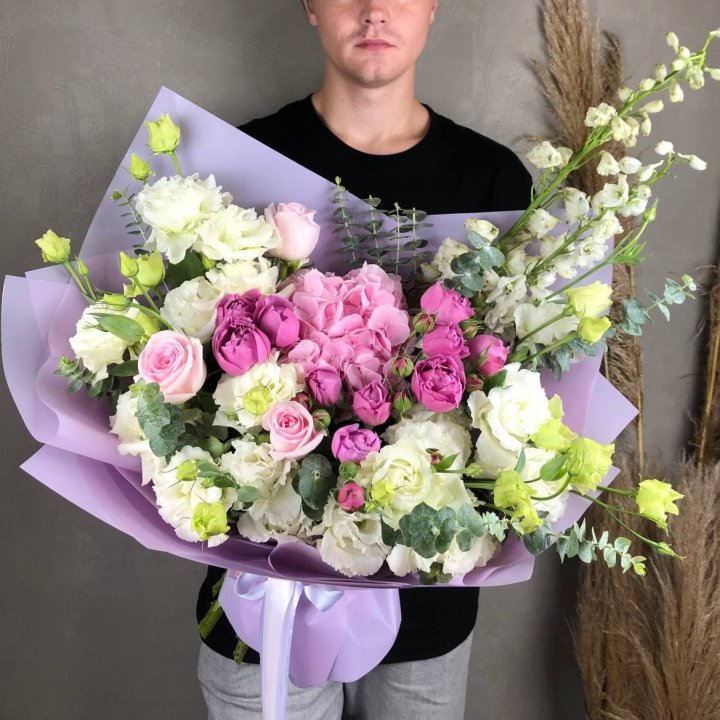 Дизайнерский букет "Венера" в Ангарске