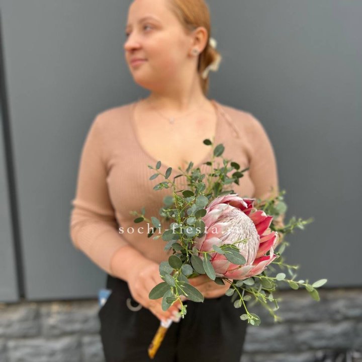 Свадебный букет "Протея" в Ангарске