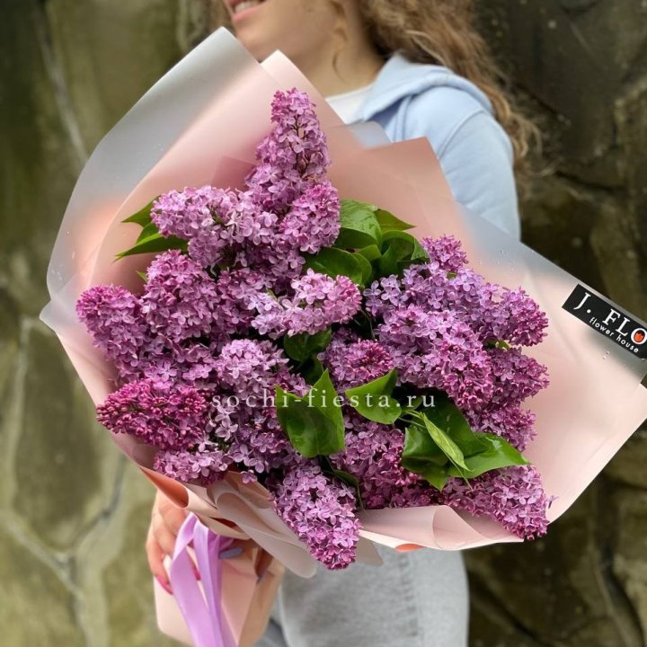 Букет сирени №3 в Ангарске