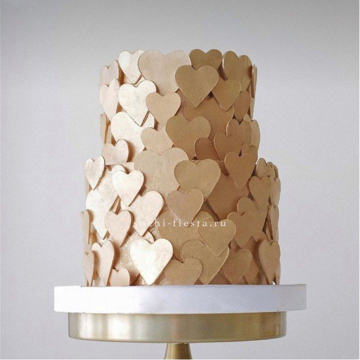 Торт "Hearts" gold в Ангарске