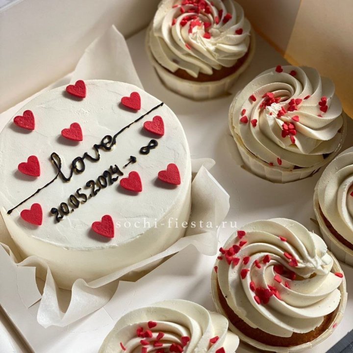 Капкейки и бенто-торт "Любимые" в Ангарске