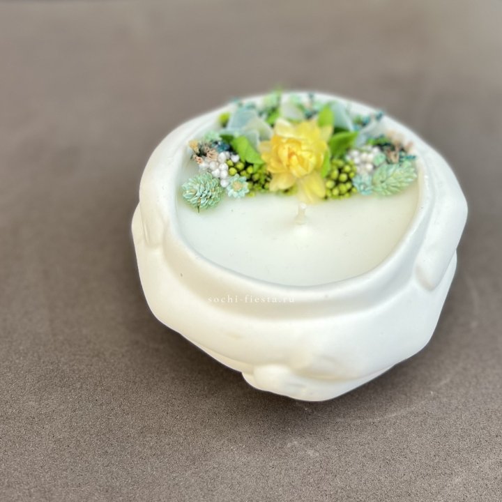 Свеча ароматическая в гипсе Руки в Ангарске