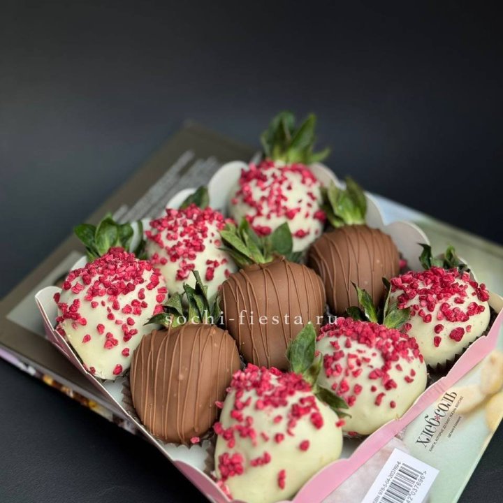 Клубника в шоколаде 9 ягод №2 в Ангарске