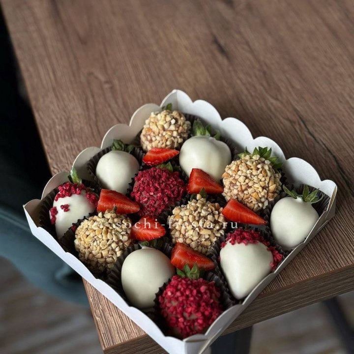 Клубника в шоколаде 12 ягод №2 в Ангарске