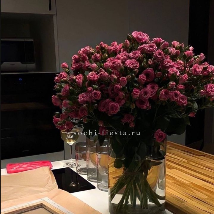 Цветочная подписка "Пакет большой" в Ангарске