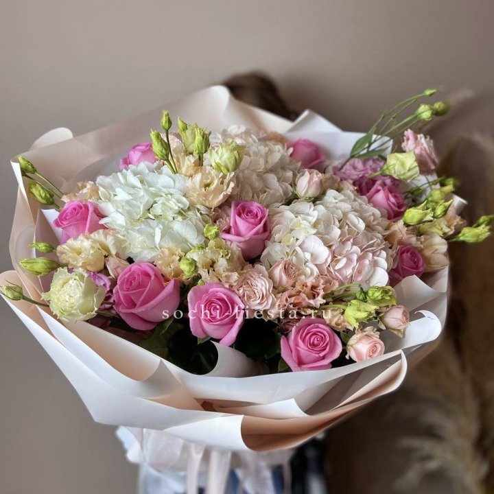 Дизайнерский букет "Каролина" в Ангарске