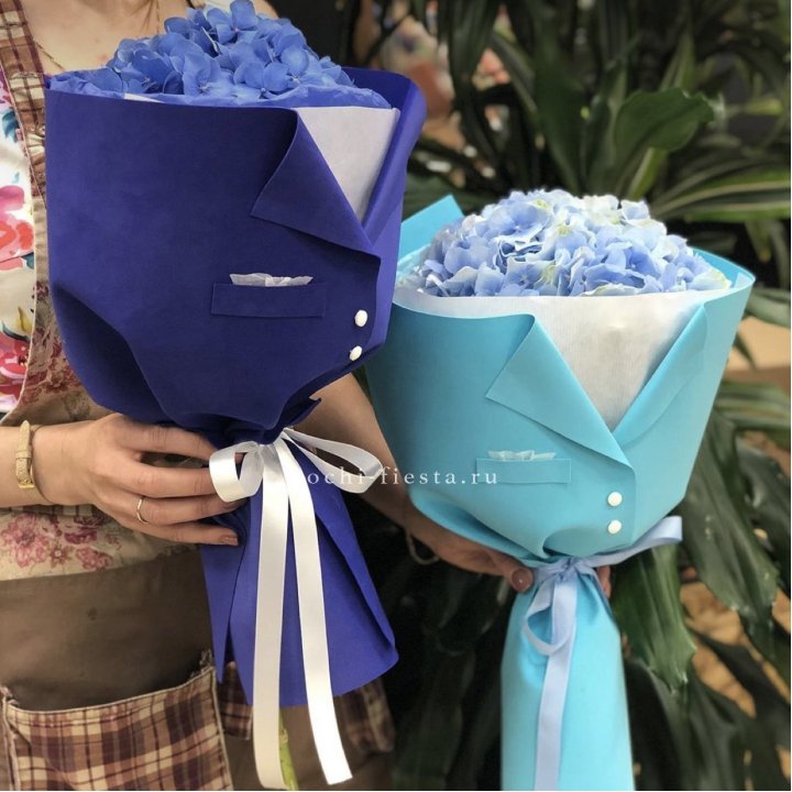Букет с гортензией с пиджаком в Ангарске