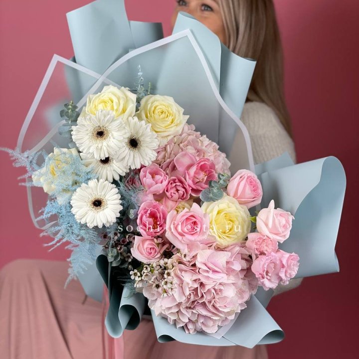 Дизайнерский букет "Адель" в Ангарске