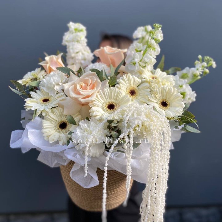 Цветы в джутовом кашпо "Валери" в Ангарске