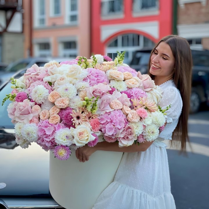 Дизайнерский цилиндр "Мелиса" в Ангарске