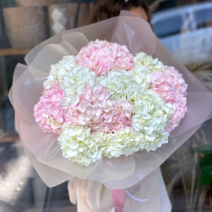 Букет гортензий № 3 в Ангарске