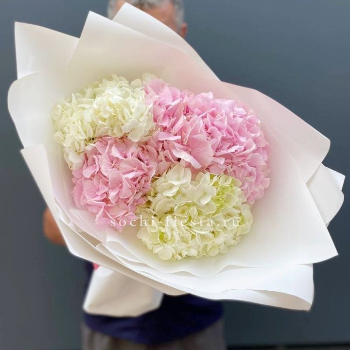 Букет гортензий №5 в Ангарске