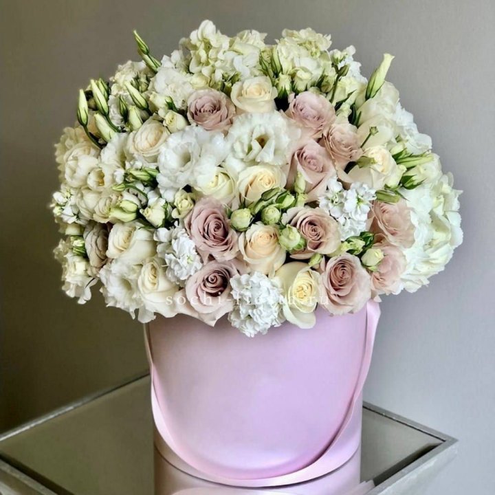 Цветочный бокс "Бриджит" в Ангарске