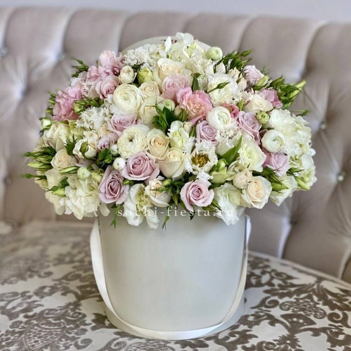 Цветочный бокс "Ловинг" в Ангарске