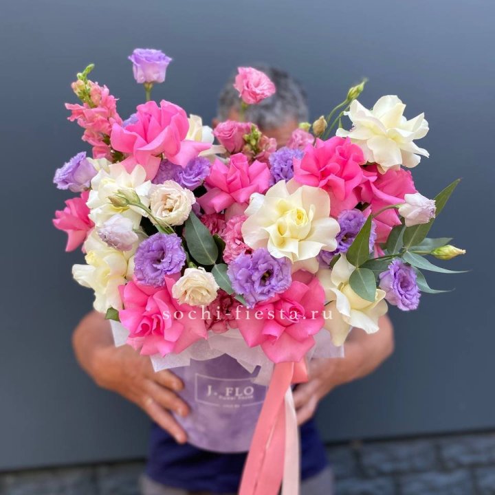 Цветочный бокс "Сиона" в Ангарске