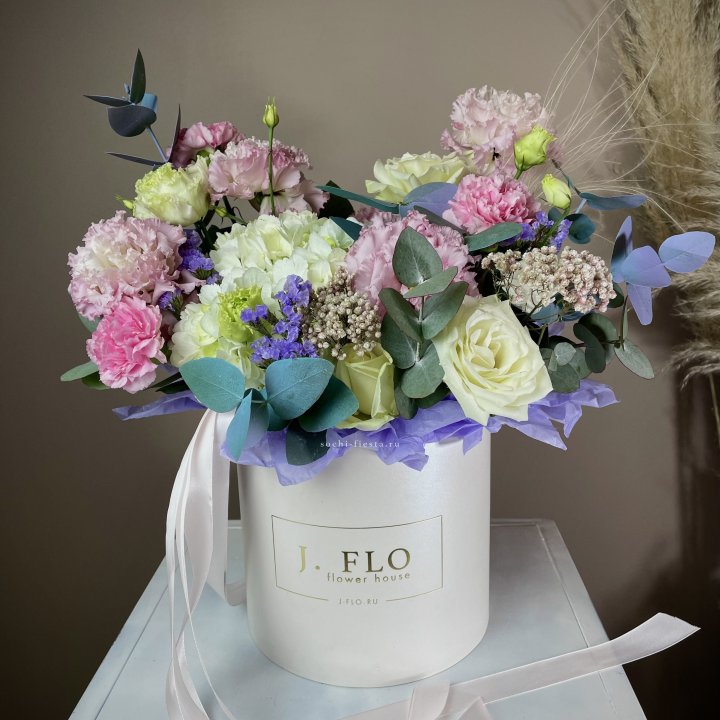 Цветочная коробка "Ода" в Ангарске