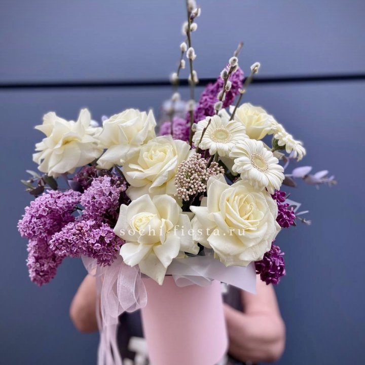 Цветочный бокс "Светлое Воскресенье" в Ангарске