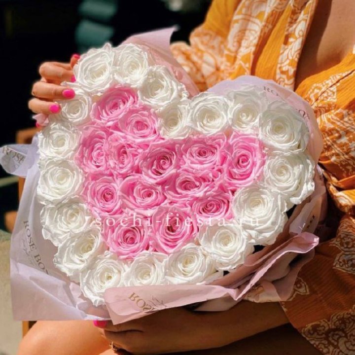 Бокс сердце с розами №2 в Ангарске