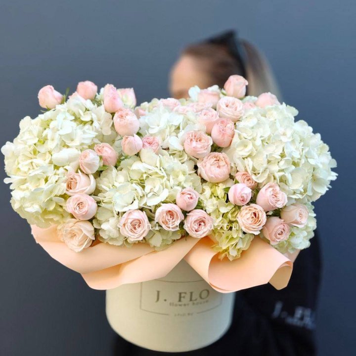 Дизайнерский бокс "Изабелла" в Ангарске