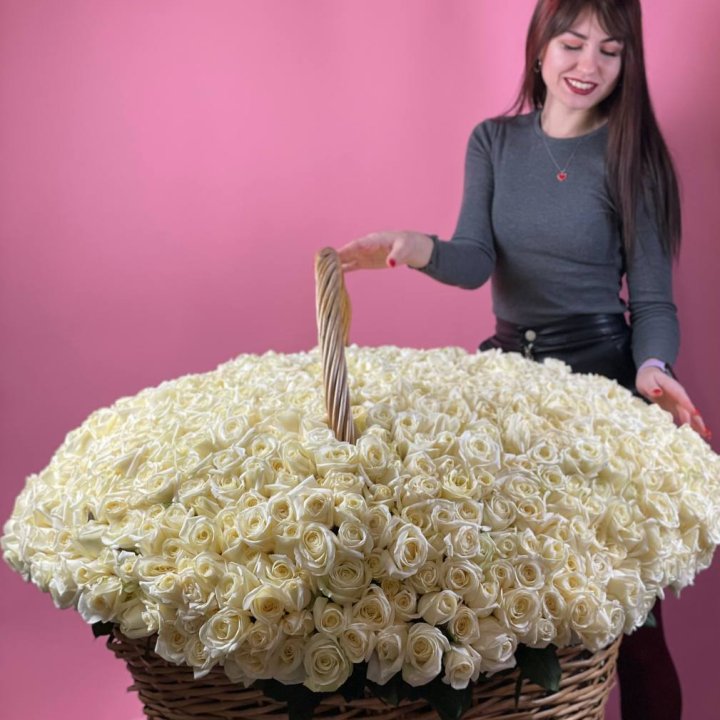 1001 белая роза в Ангарске