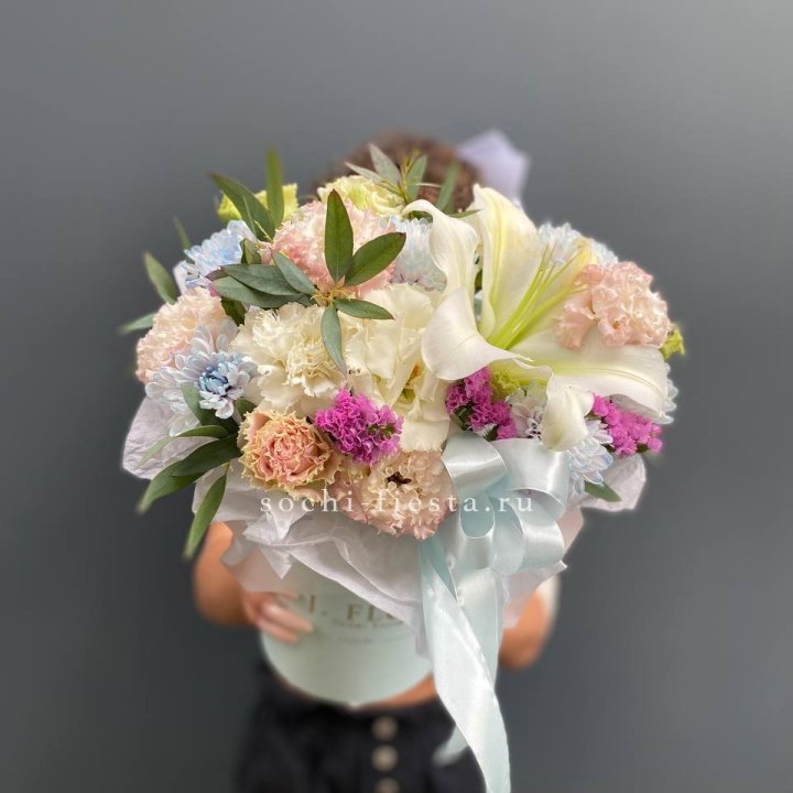 Дизайнерский цилиндр "Лилия" в Ангарске