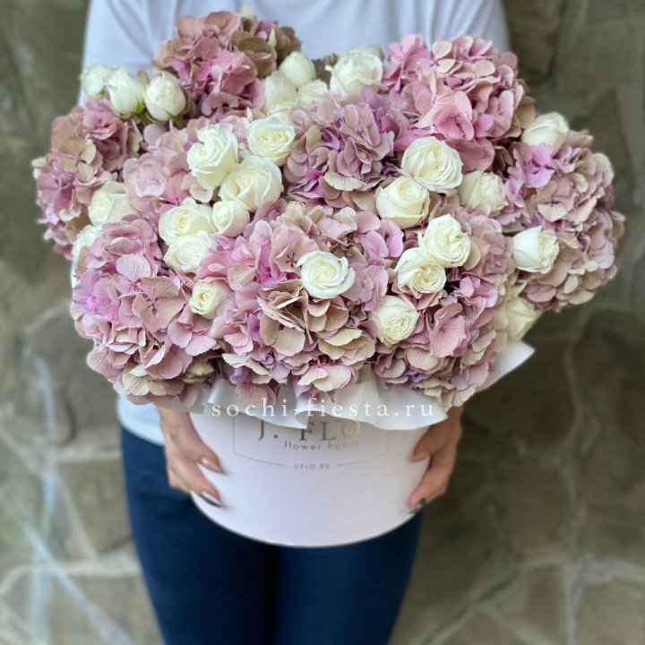 Бокс "Изобела пинк" в Ангарске