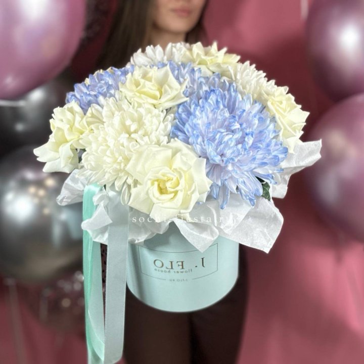 Коробка с цветами "Вольта" в Ангарске