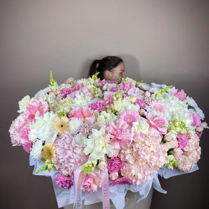 Корзина цветов «Рандеву» в Ангарске