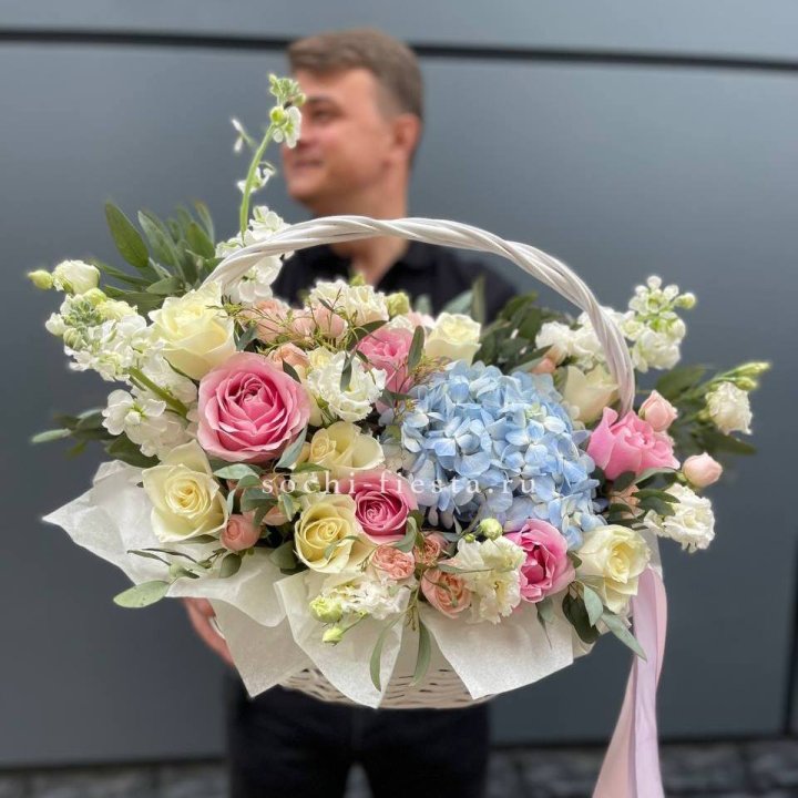 Авторская корзина "Аполинария" в Ангарске