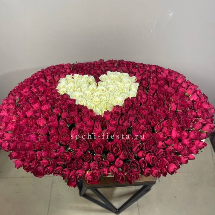 501 роза в корзине в Ангарске