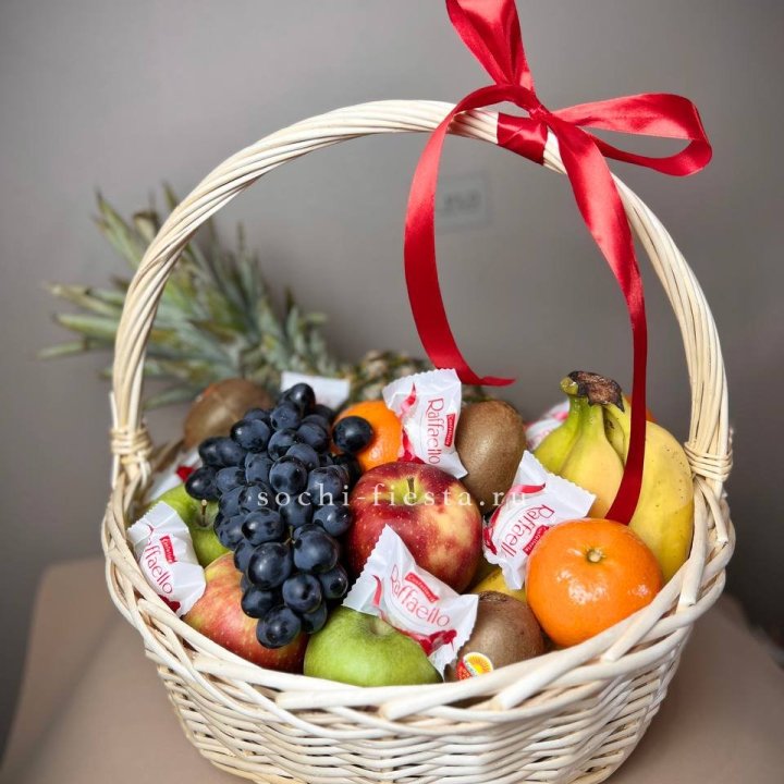 Фруктовая корзина №3 в Ангарске