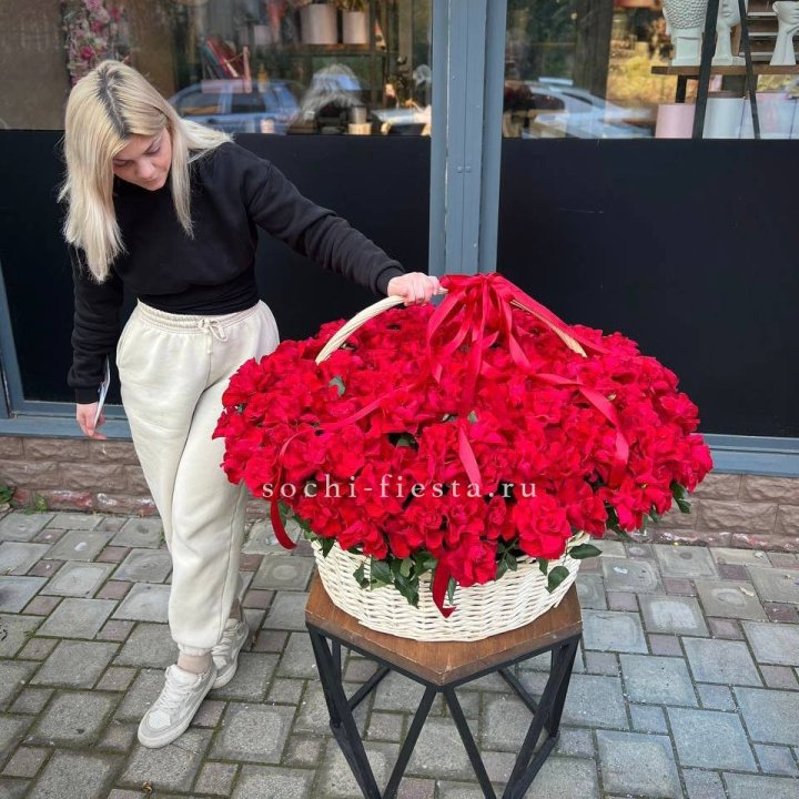 201 французская красная роза в Ангарске