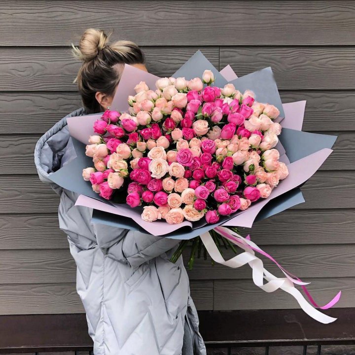 55 роз микс кустовых в Ангарске