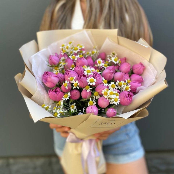 Дуобукет мисти с ромашками  в Ангарске