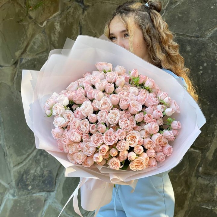 45 роза бомбастик Крем в Ангарске