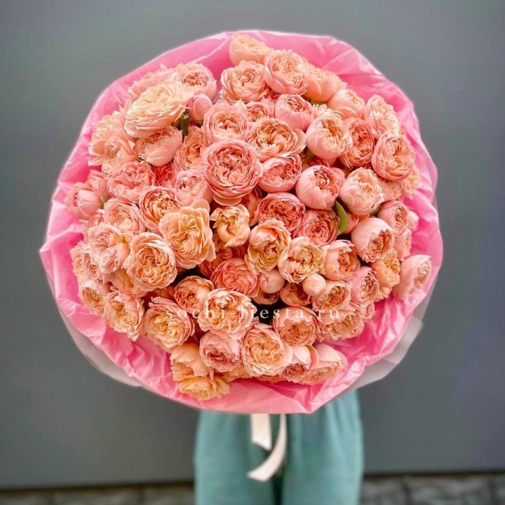 Букет кустовых пионовидных роз Джульетта "Принцесса" в Ангарске