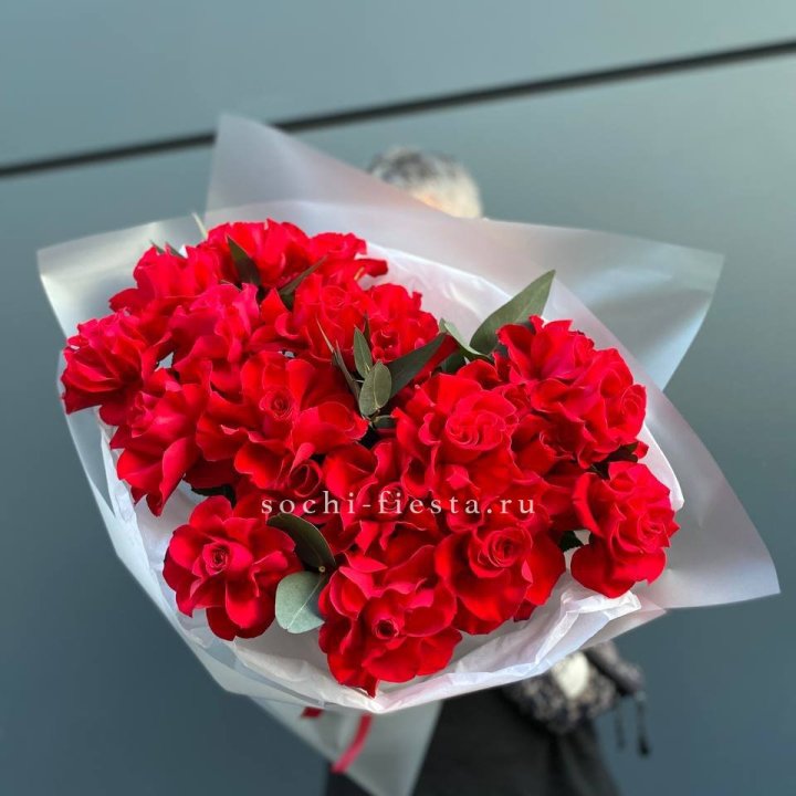21 Красная французская роза в Ангарске