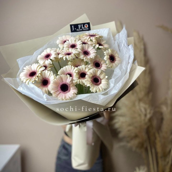 Букет голландских гербер "Свит" в Ангарске