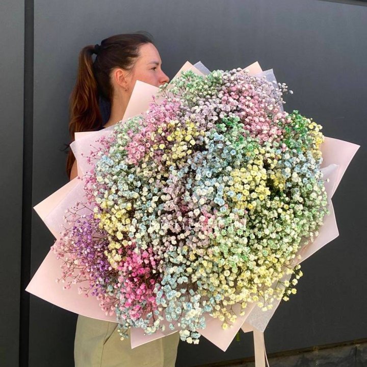 Пышный букет из гипсофил  в Ангарске