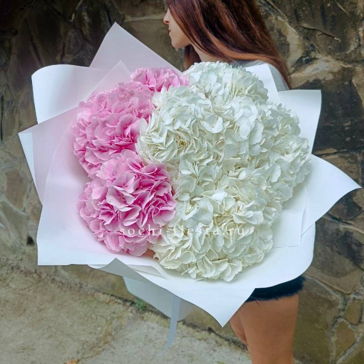 Букет гортензий №2 в Ангарске