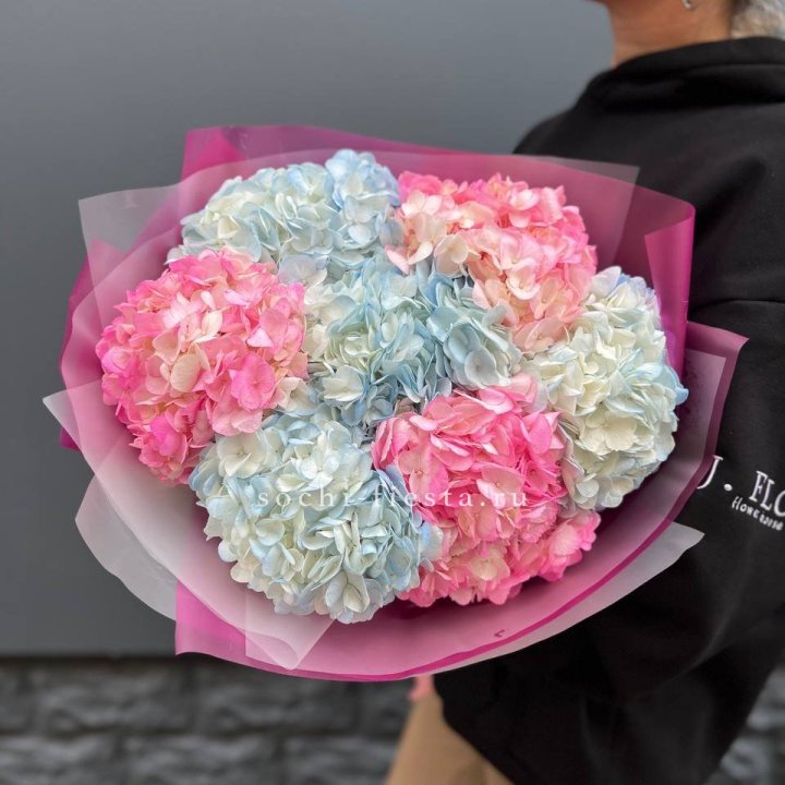 Букет гортензий "Тоника №2" в Ангарске