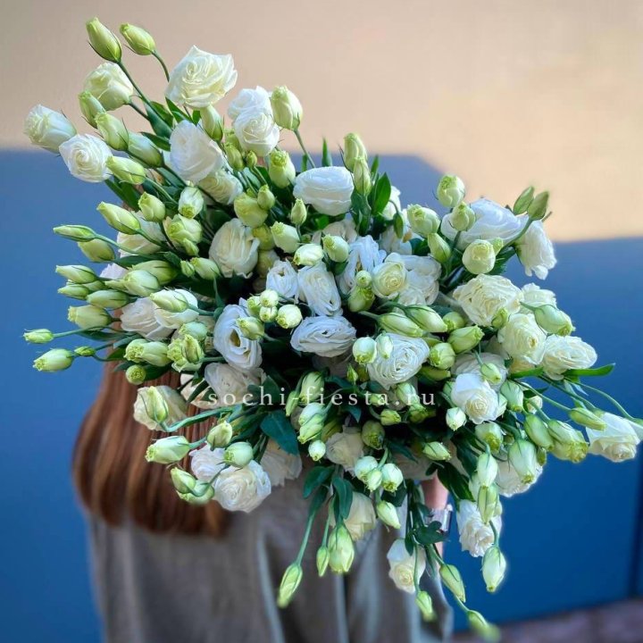 Охапка эустомы в Ангарске