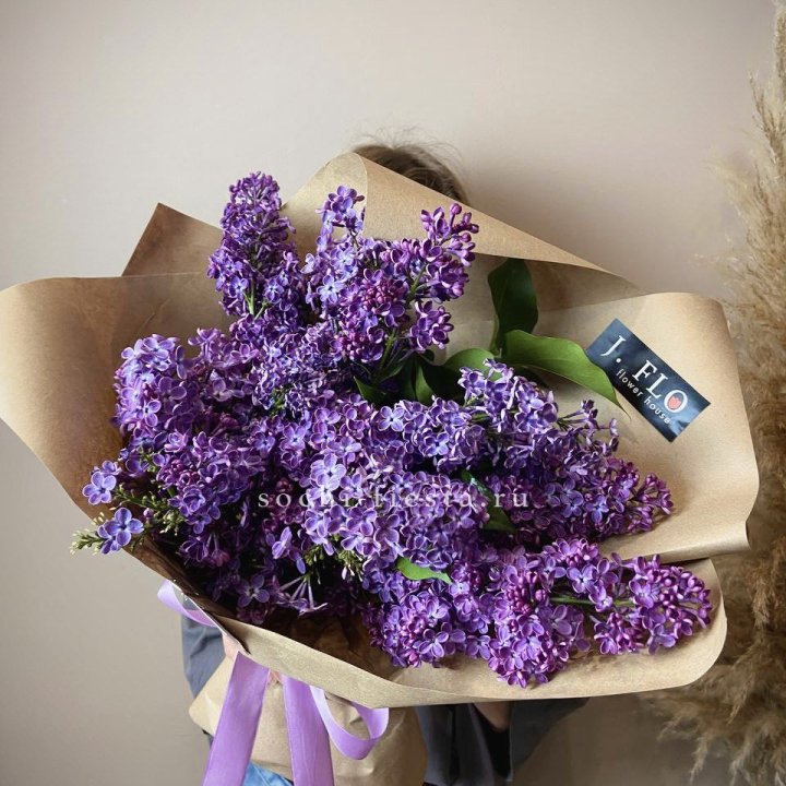 Букет сирени №1 в Ангарске