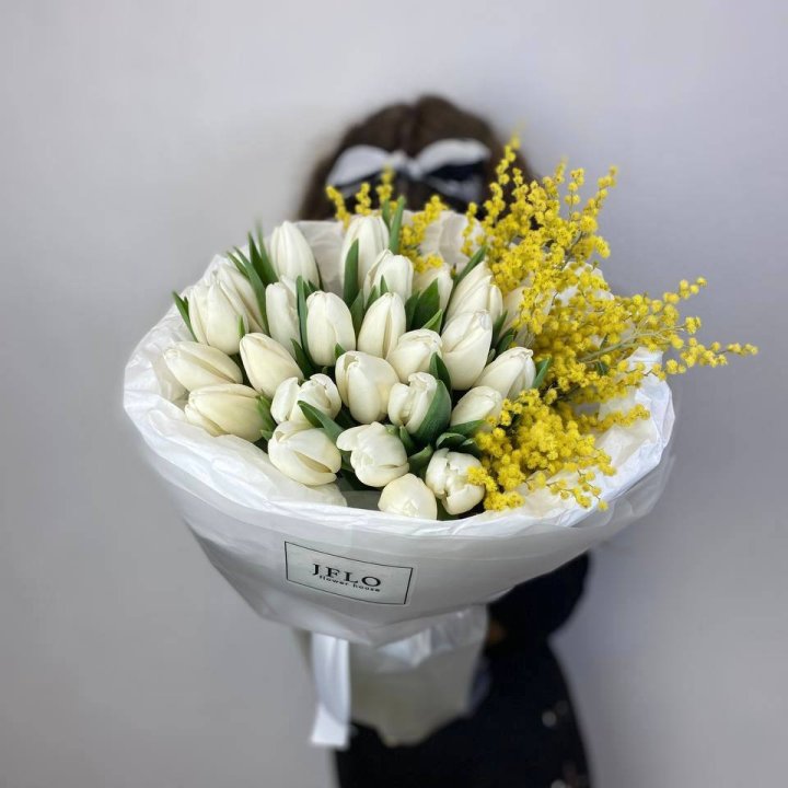 Дуо тюльпан и мимоза в Ангарске