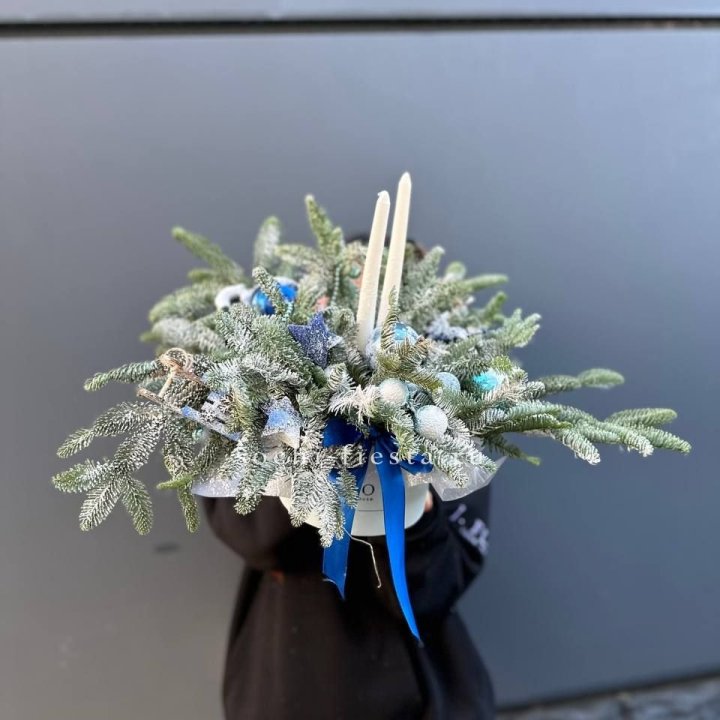 Новогодняя композиция в коробке  в Ангарске